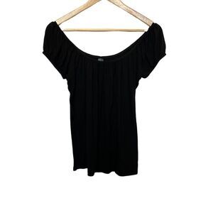 TNA Black Wide Elastic Shoulder Light Short Sleeve Top S
